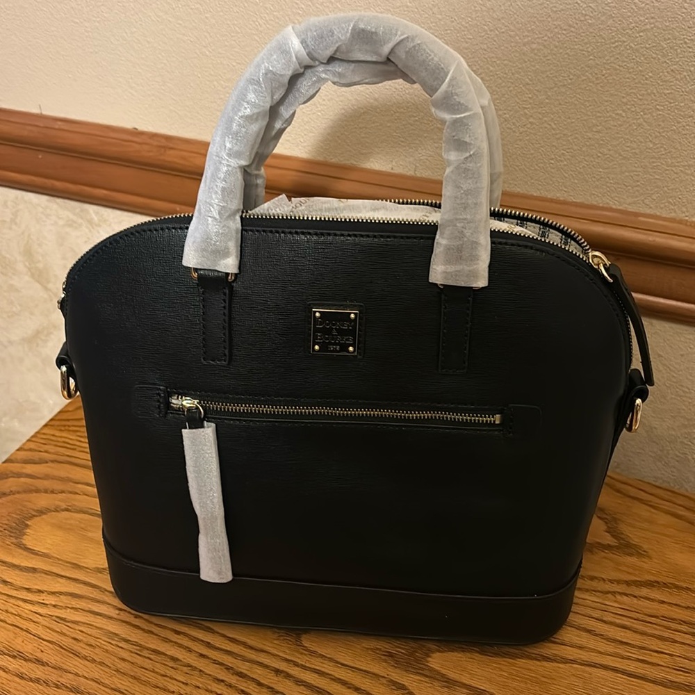 NWT Dooney & Bourke Medium Dome Satchel